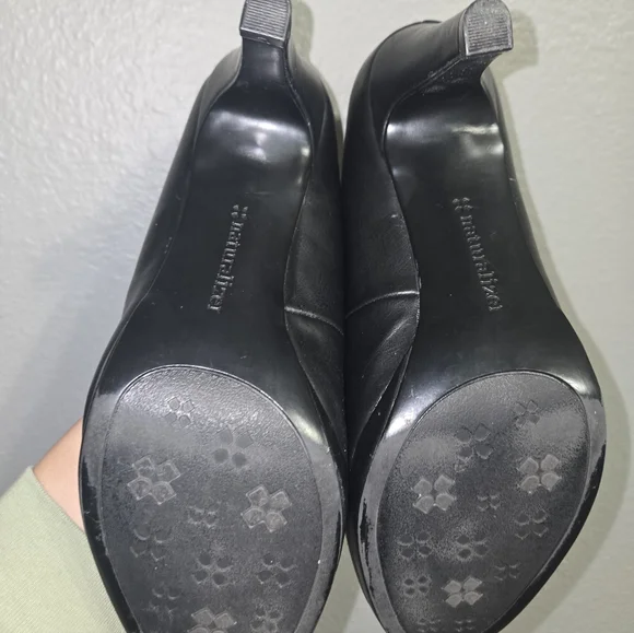 Naturalizer The Penny Black Heels Size 8 - Picture 9 of 13